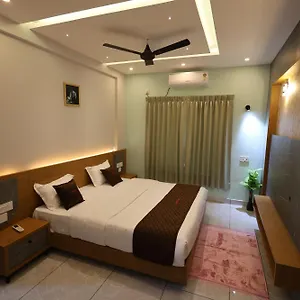 Hotel Riders Den