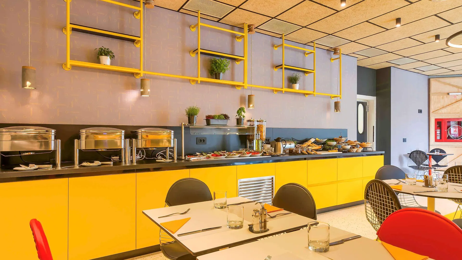 מלון Ibis Styles Bucharest Erbas 3*,
